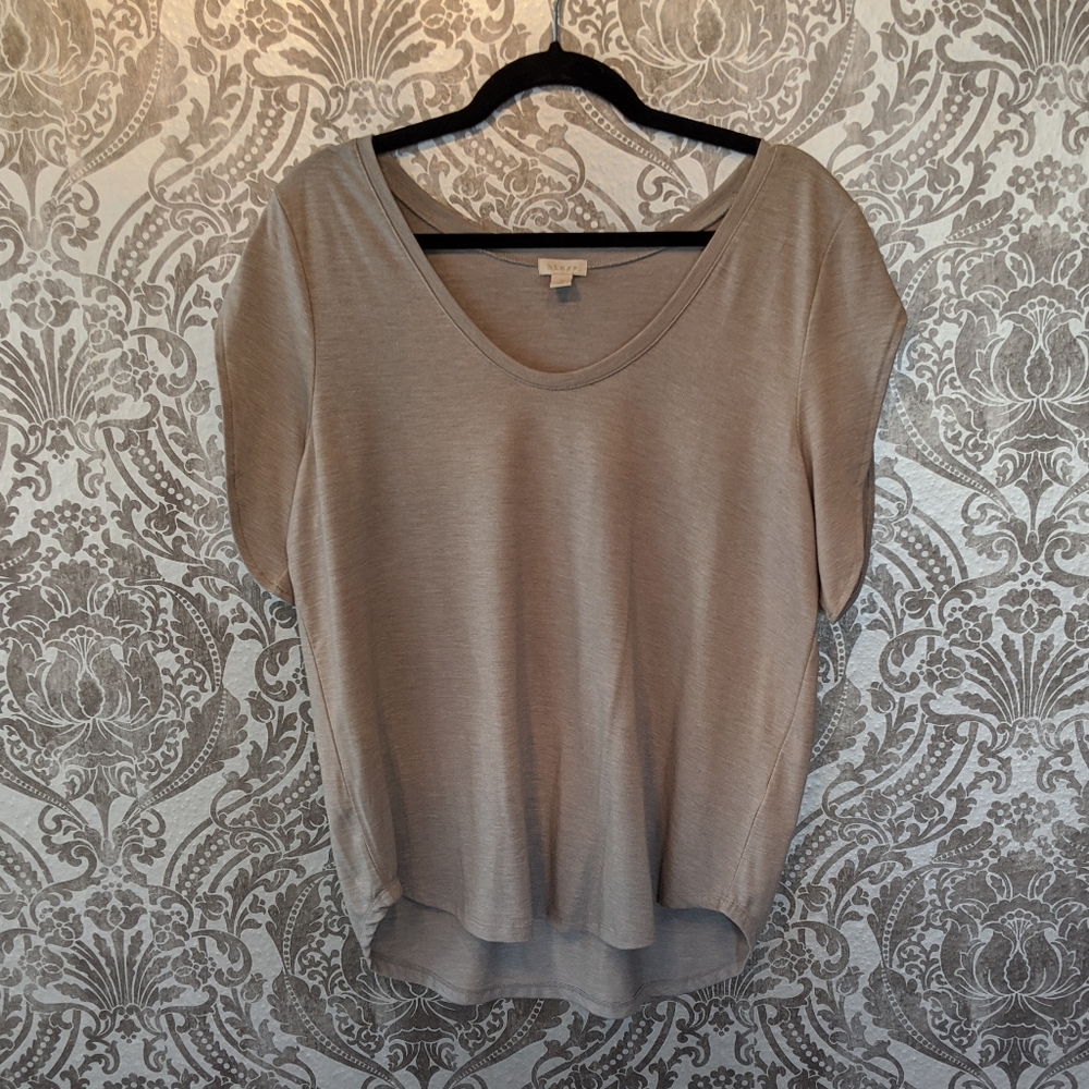 Hinge - wide sleeve grey top